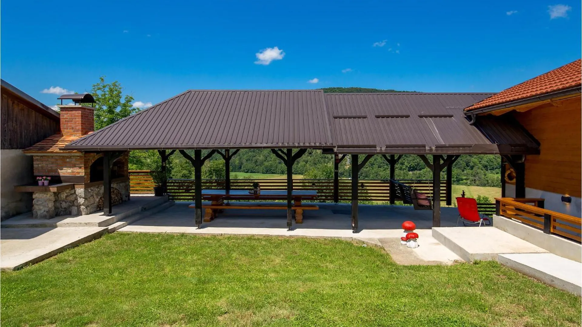 Сasa de vacaciones Pet Friendly Home In Severin Na Kupi With Sauna Croacia